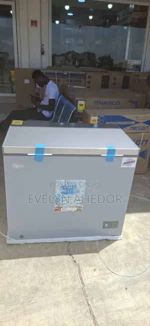 Roch Chest Freezer 251l Fresh in Box for Sale