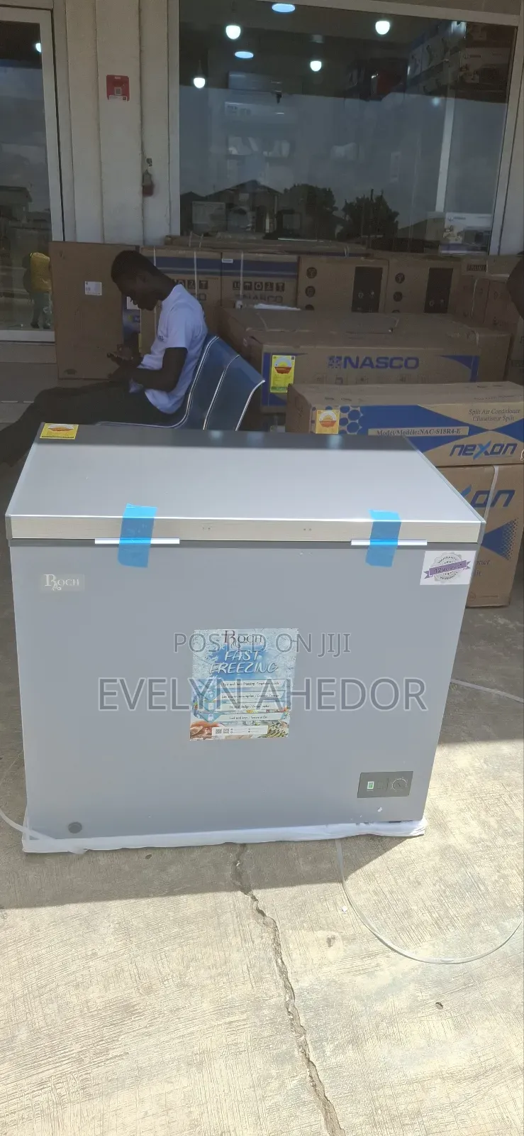 Roch Chest Freezer 251l Fresh in Box for Sale