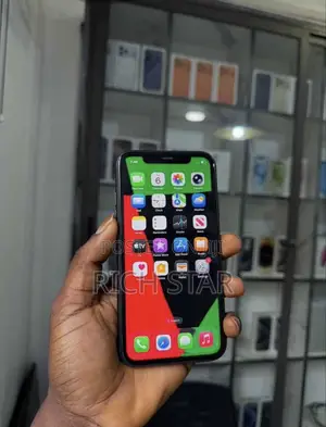 Apple iPhone 11 64 GB Black