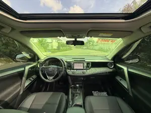 Toyota RAV4 2016 Silver