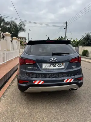 Hyundai Santa Fe SE AWD 2017 Gray