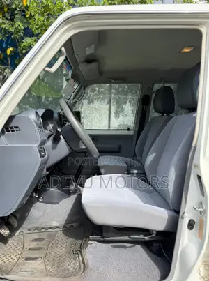 Toyota Land Cruiser 76 Series 2018 White