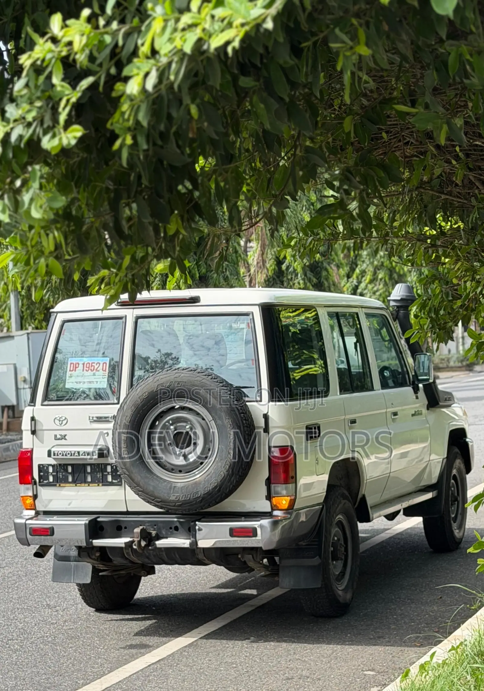 Toyota Land Cruiser 76 Series 2018 White