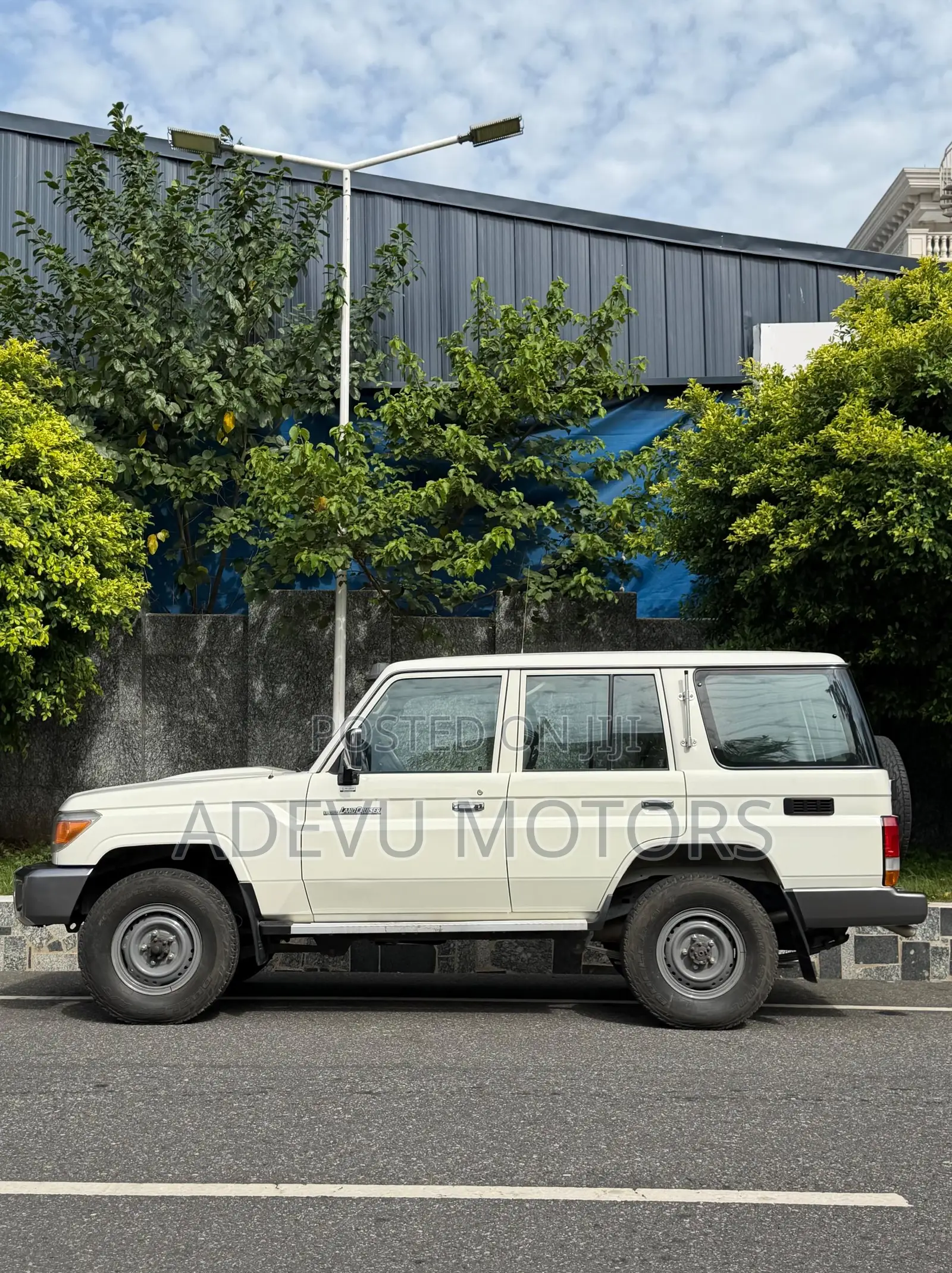 Toyota Land Cruiser 76 Series 2018 White