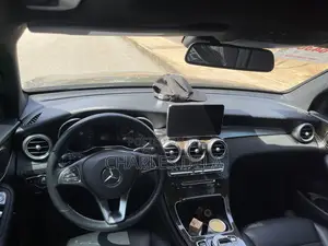 Mercedes-Benz GLC-Class 2019 Black