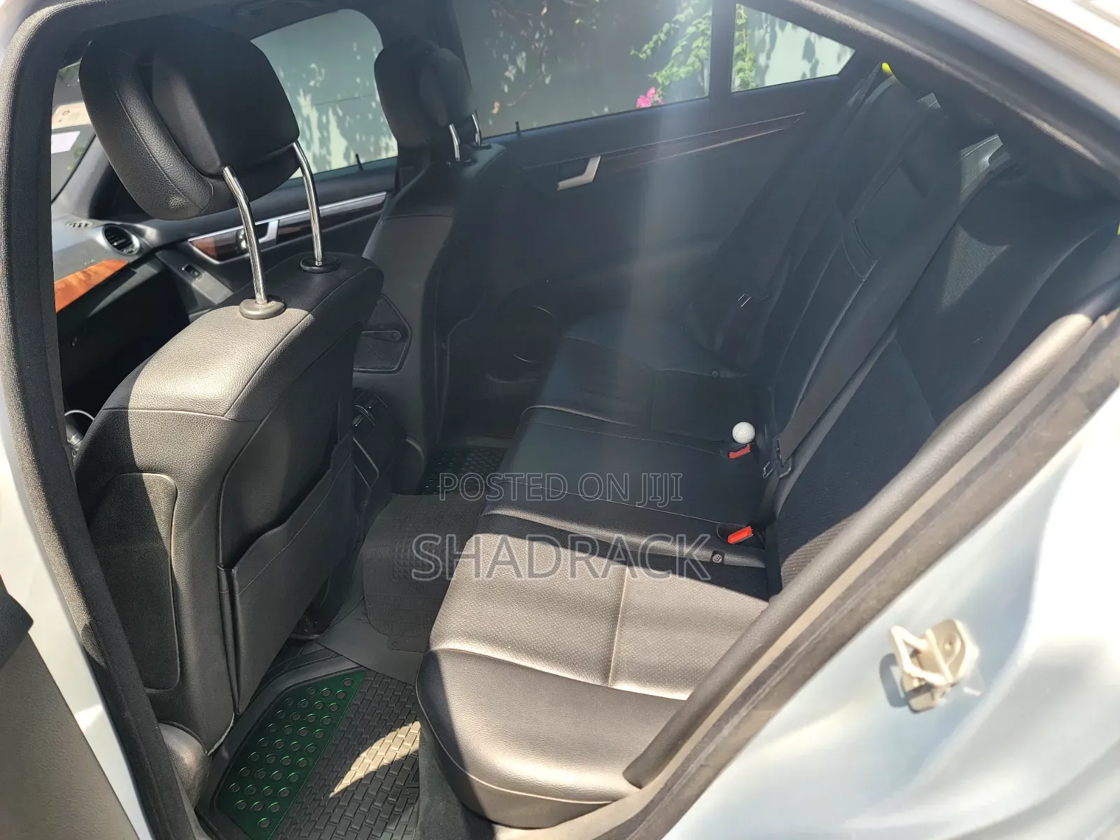 Mercedes-Benz C250 2014 Blue