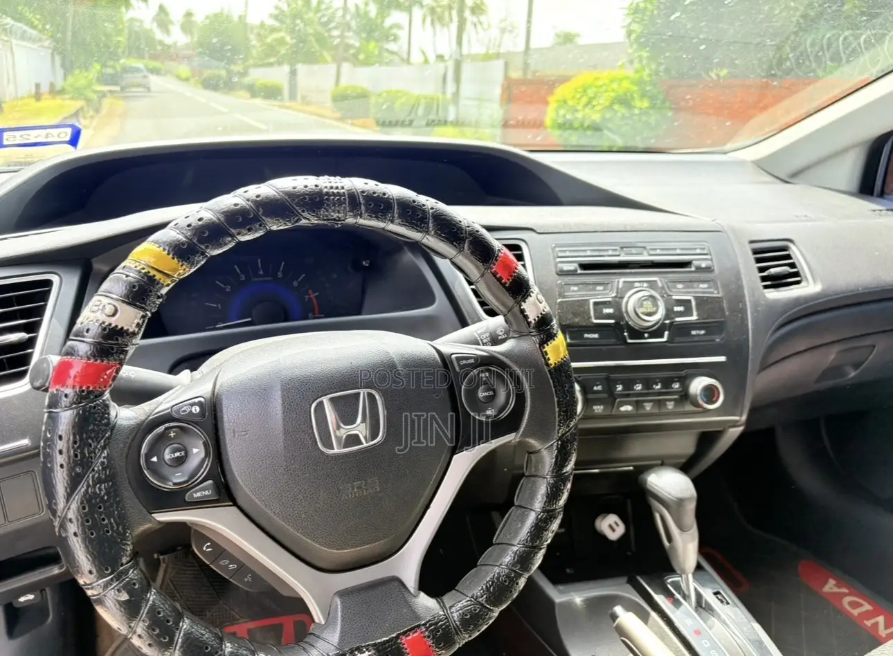 Honda Civic EX 4dr Sedan (1.8L 4cyl CVT) 2014 Silver
