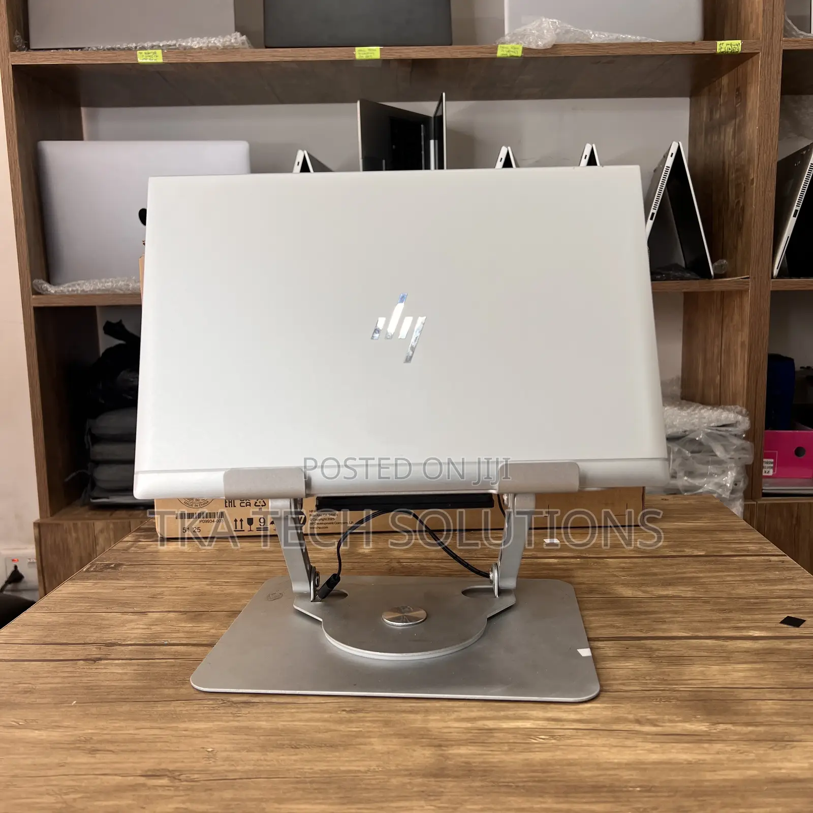 New Laptop HP EliteBook 830 G8 8GB Intel Core i5 SSD 256GB