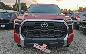 Toyota Tundra 2023 Red