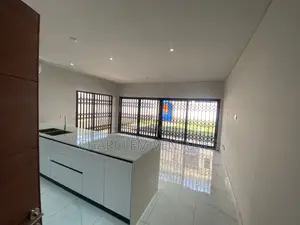 4bdrm Townhouse / Terrace in Charclem Ventures, Accra Metropolitan