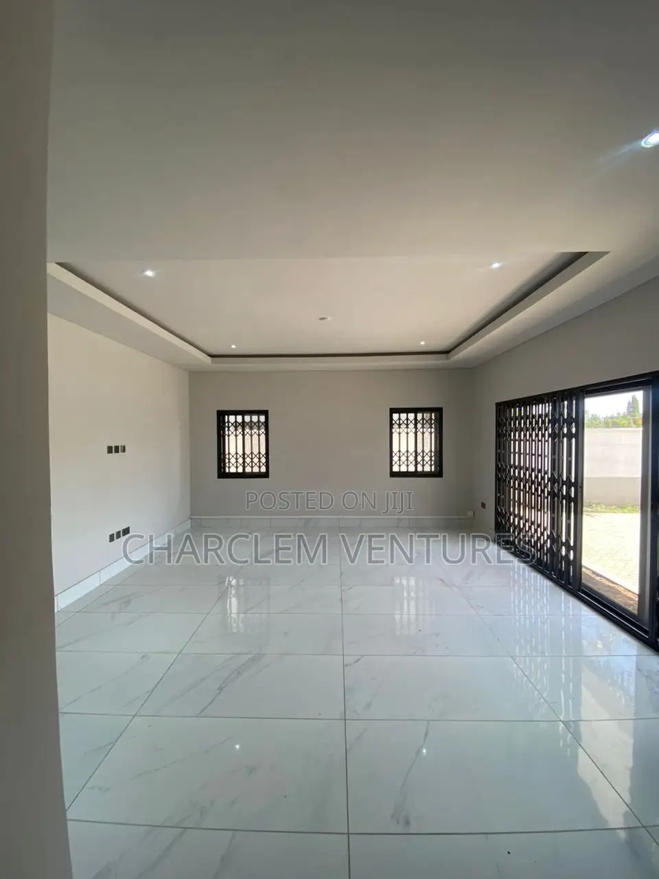 4bdrm Townhouse / Terrace in Charclem Ventures, Accra Metropolitan