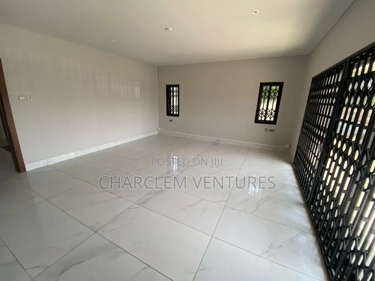 4bdrm Townhouse / Terrace in Charclem Ventures, Accra Metropolitan