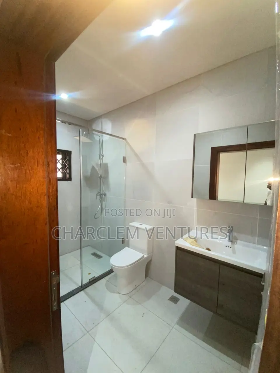 4bdrm Townhouse / Terrace in Charclem Ventures, Accra Metropolitan