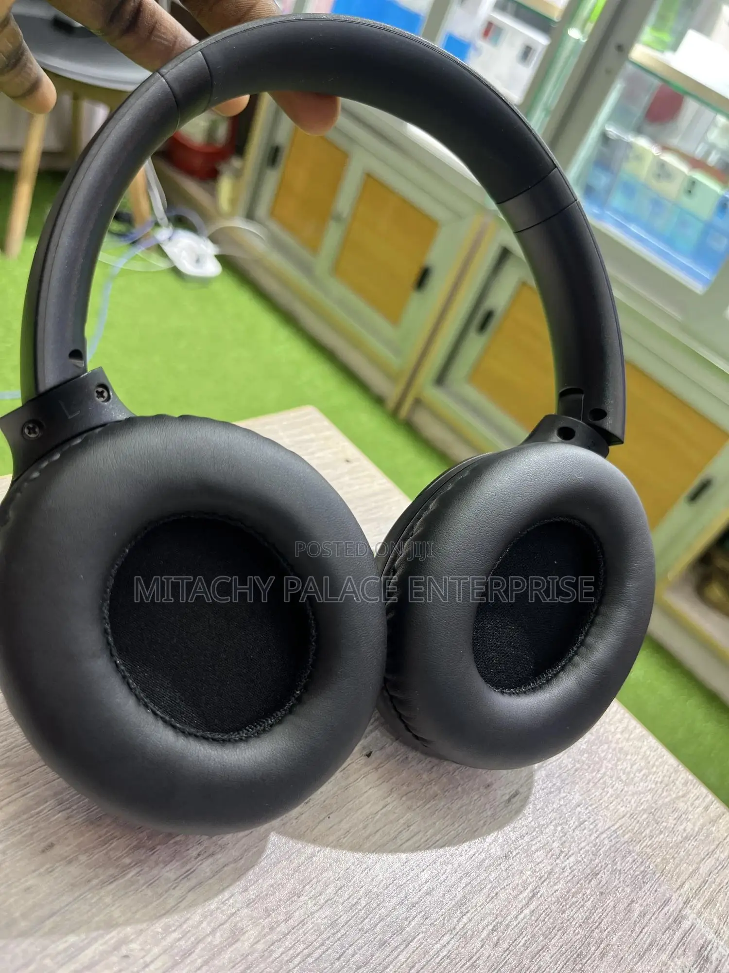 Anc Wireless Headphone With Bass Stereo