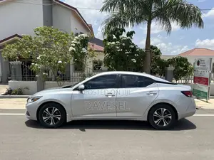 Nissan Sentra S 2022 Silver
