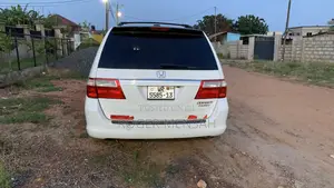 Honda Odyssey Touring 2006 White