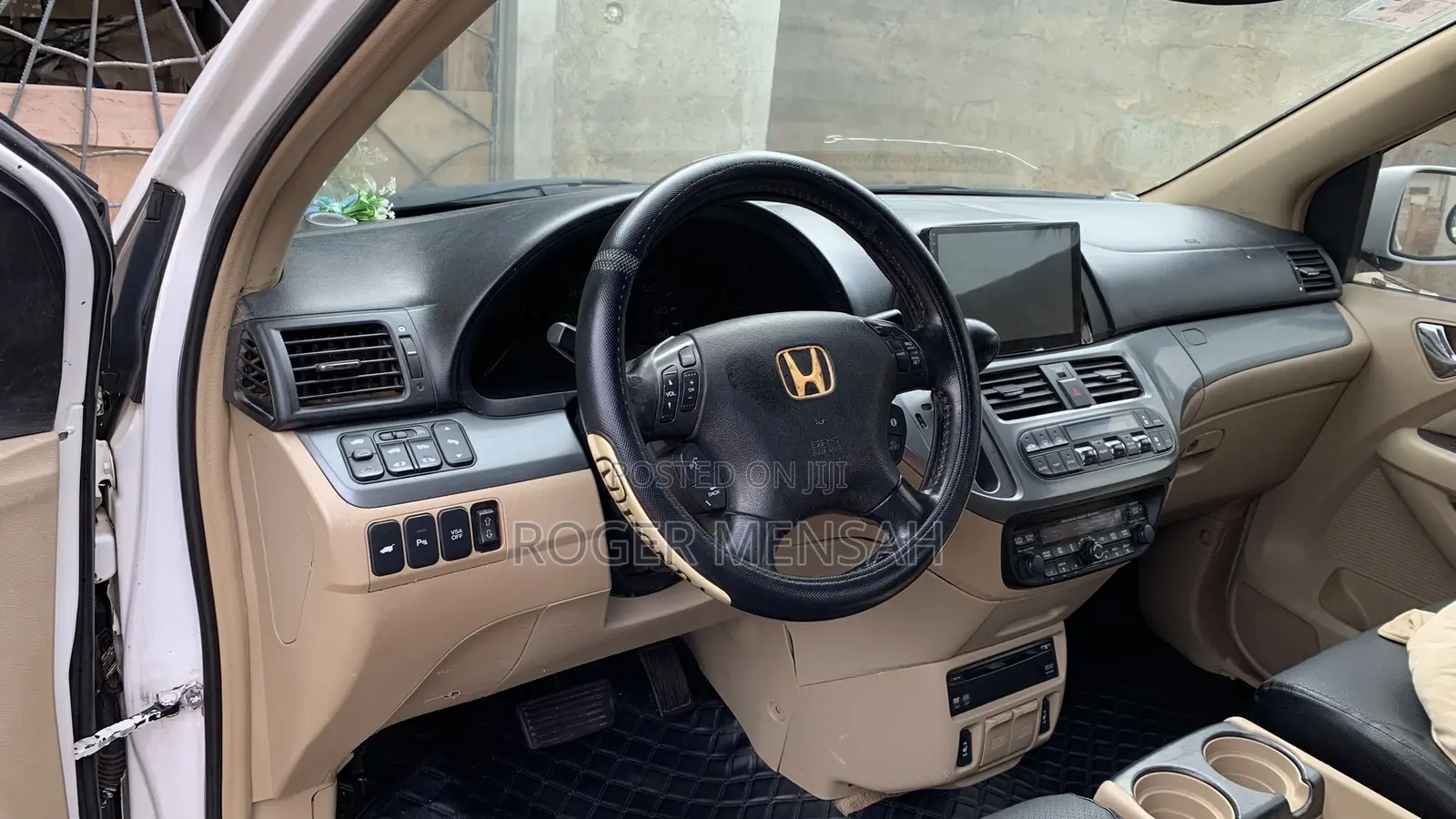 Honda Odyssey Touring 2006 White