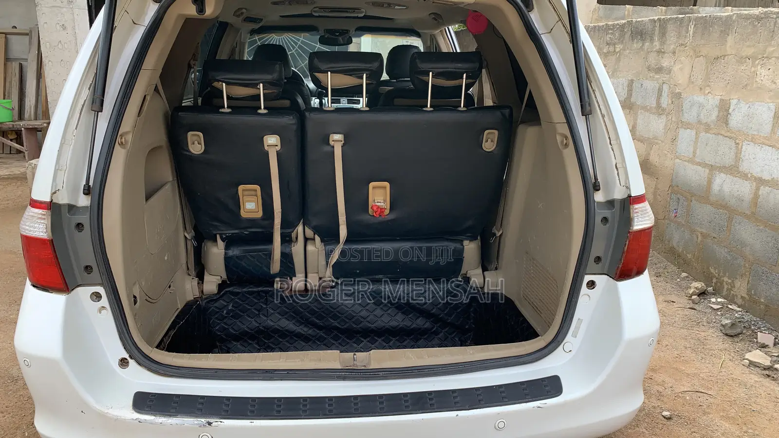 Honda Odyssey Touring 2006 White