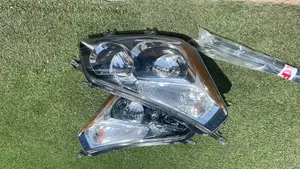 Pontiac Vibe 2009-2010 Headlights Pair Original