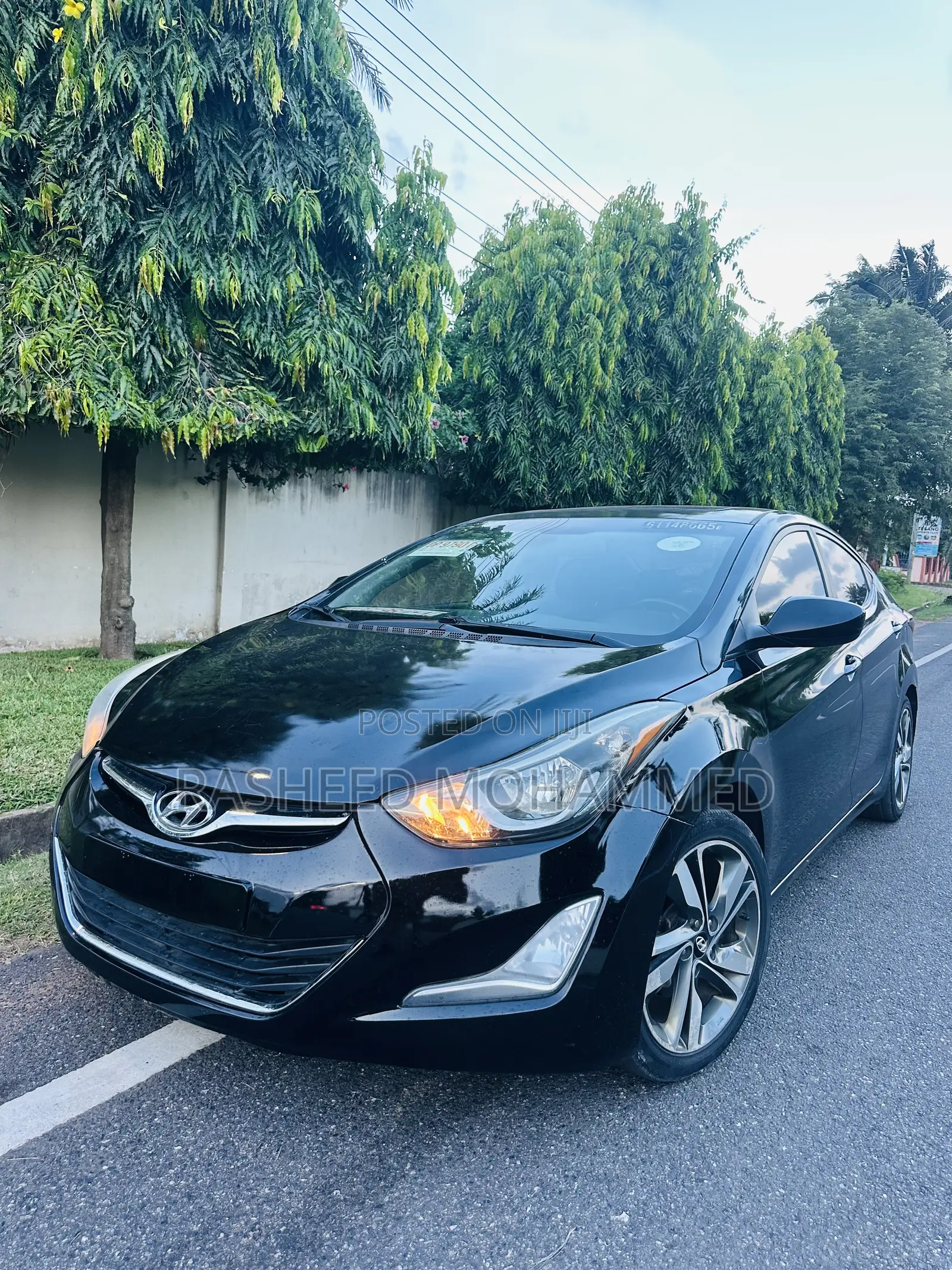 Hyundai Elantra Limited 4dr Sedan (1.8L 4cyl 6A) 2015 Black