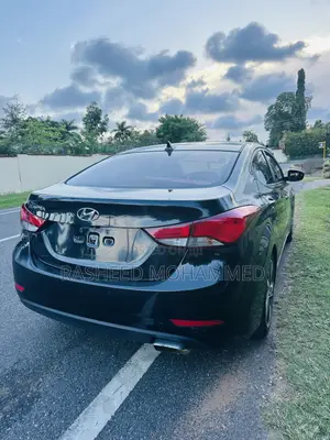 Hyundai Elantra Limited 4dr Sedan (1.8L 4cyl 6A) 2015 Black