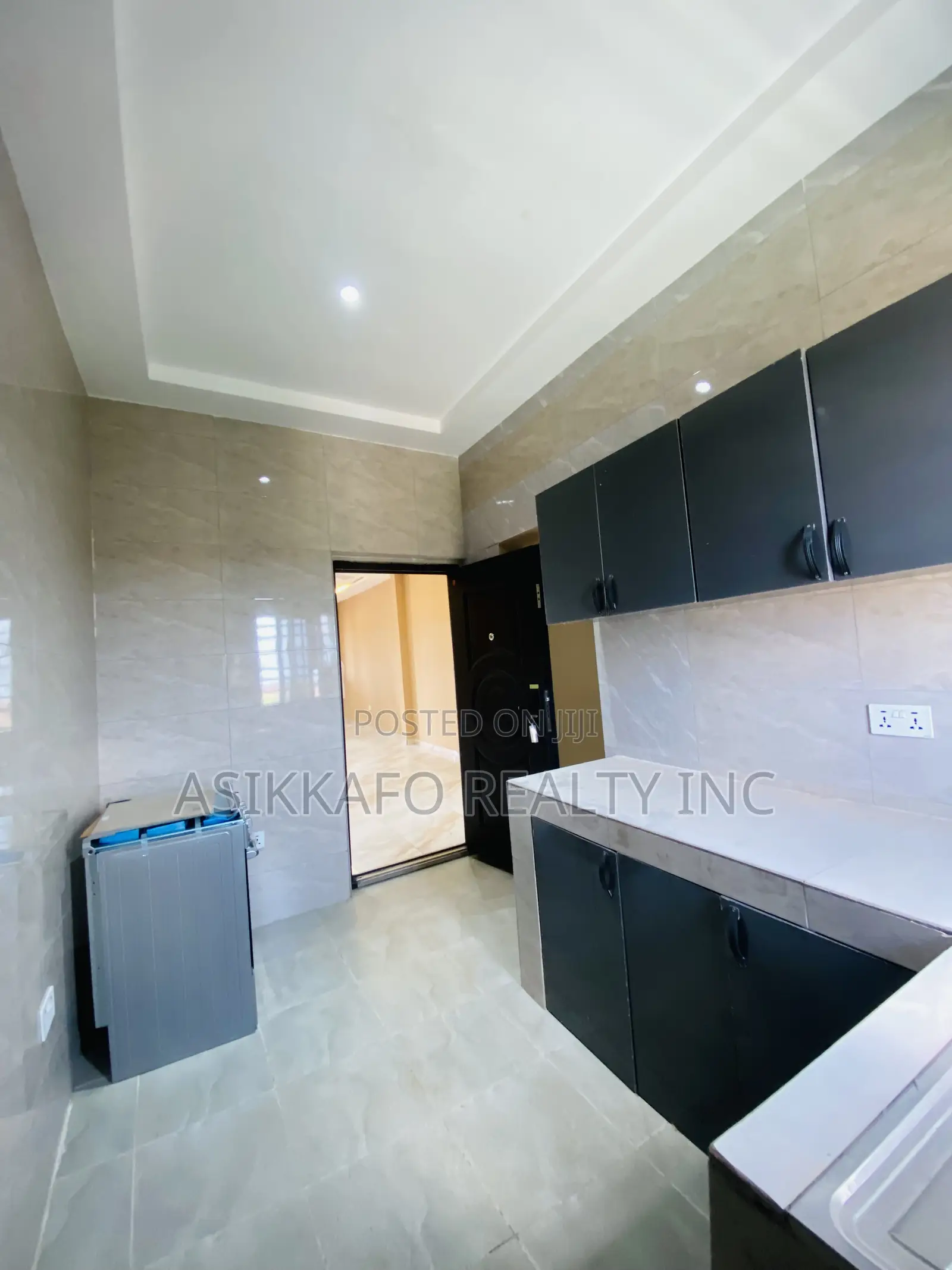 2bdrm Apartment in Kotobaabi, Spintex for rent