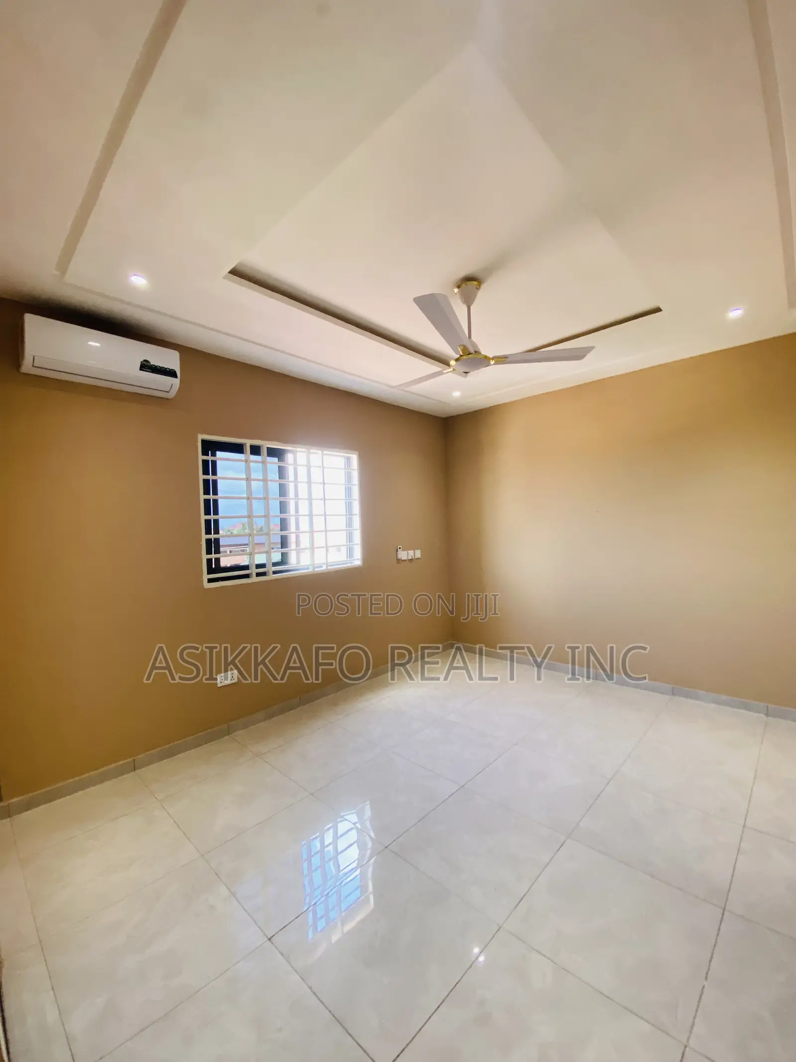 2bdrm Apartment in Kotobaabi, Spintex for rent