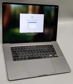 Laptop Apple MacBook Pro 2019 16GB Intel Core i9 SSD 1T
