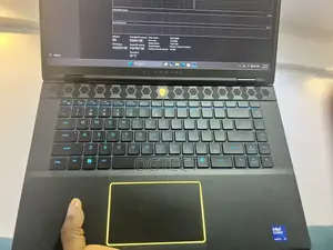 Laptop Alienware M16 R2 32GB Intel Core Ultra 9 SSD 1T
