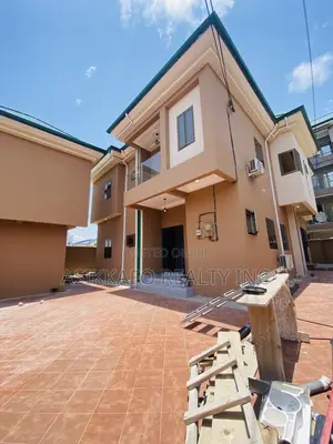 5bdrm House in Volta Estate, Spintex for rent