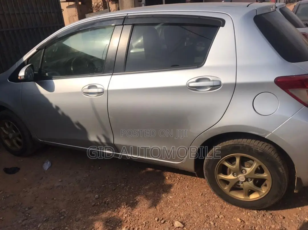 Hyundai Accent GLS 4dr Sedan (1.6L 4cyl 6A) 2015