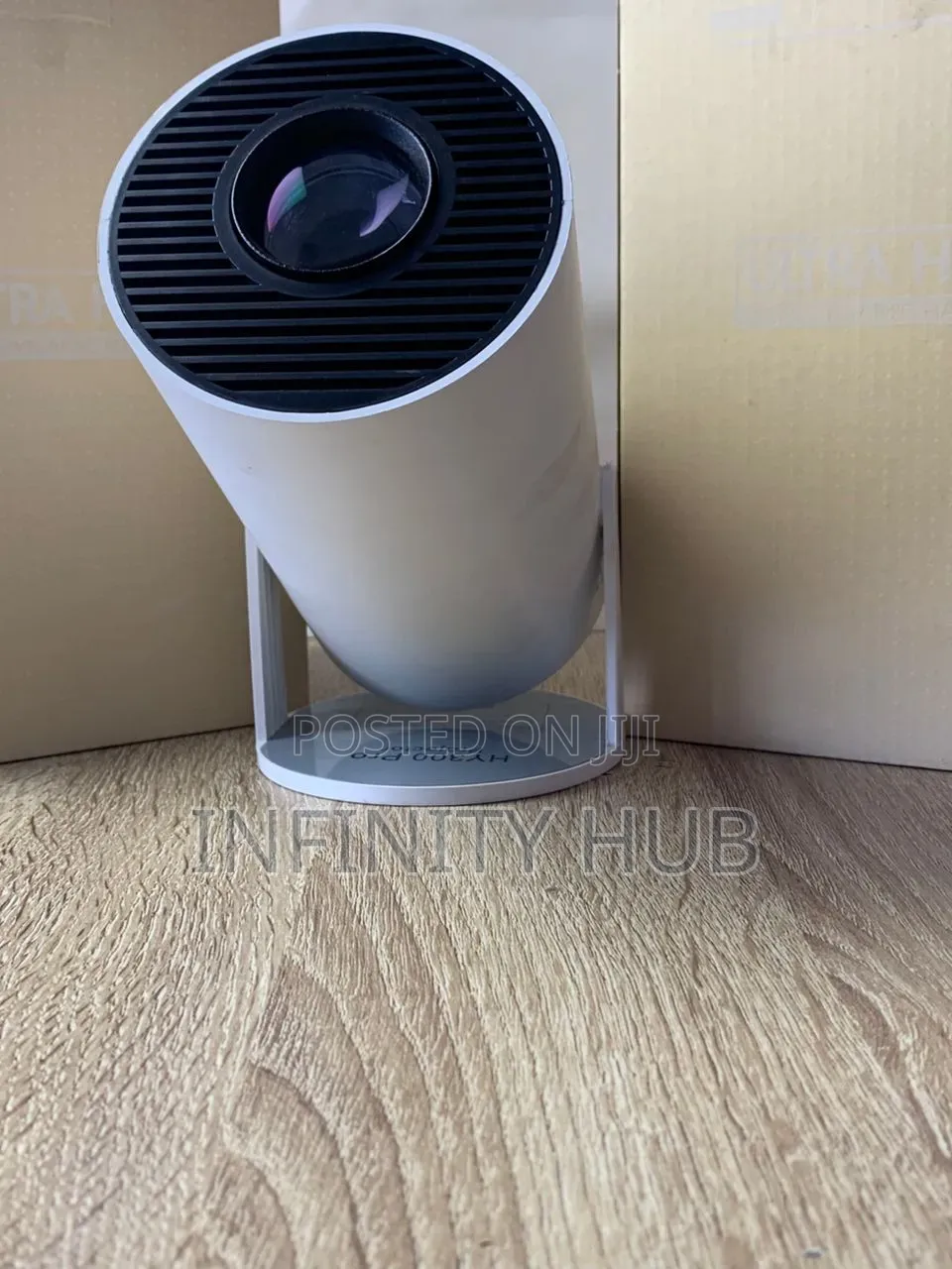 High Dynamic Range Projector