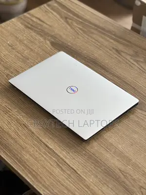 New Laptop Dell XPS 13 8GB Intel Core i7 SSD 256GB