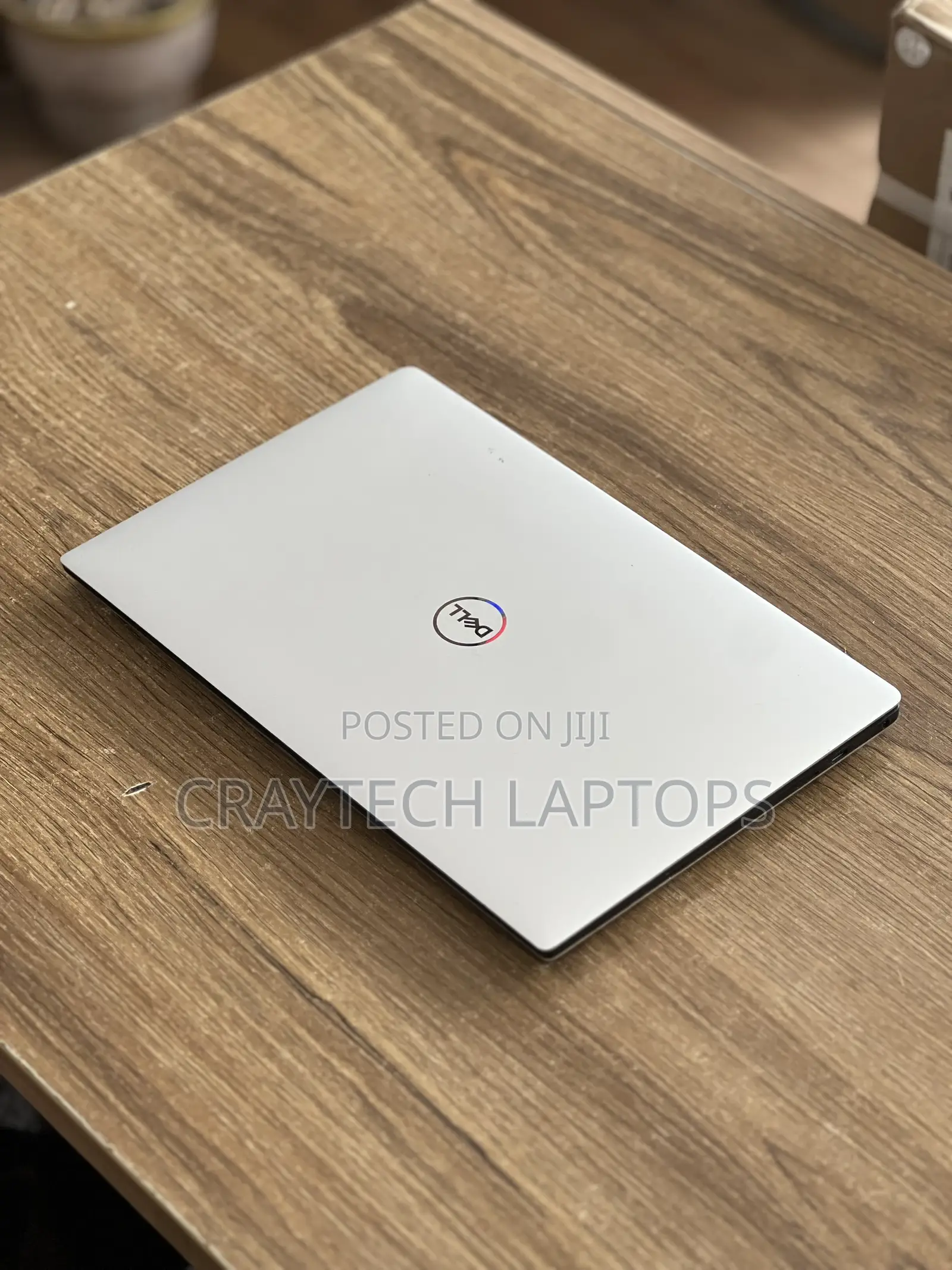 New Laptop Dell XPS 13 8GB Intel Core i7 SSD 256GB