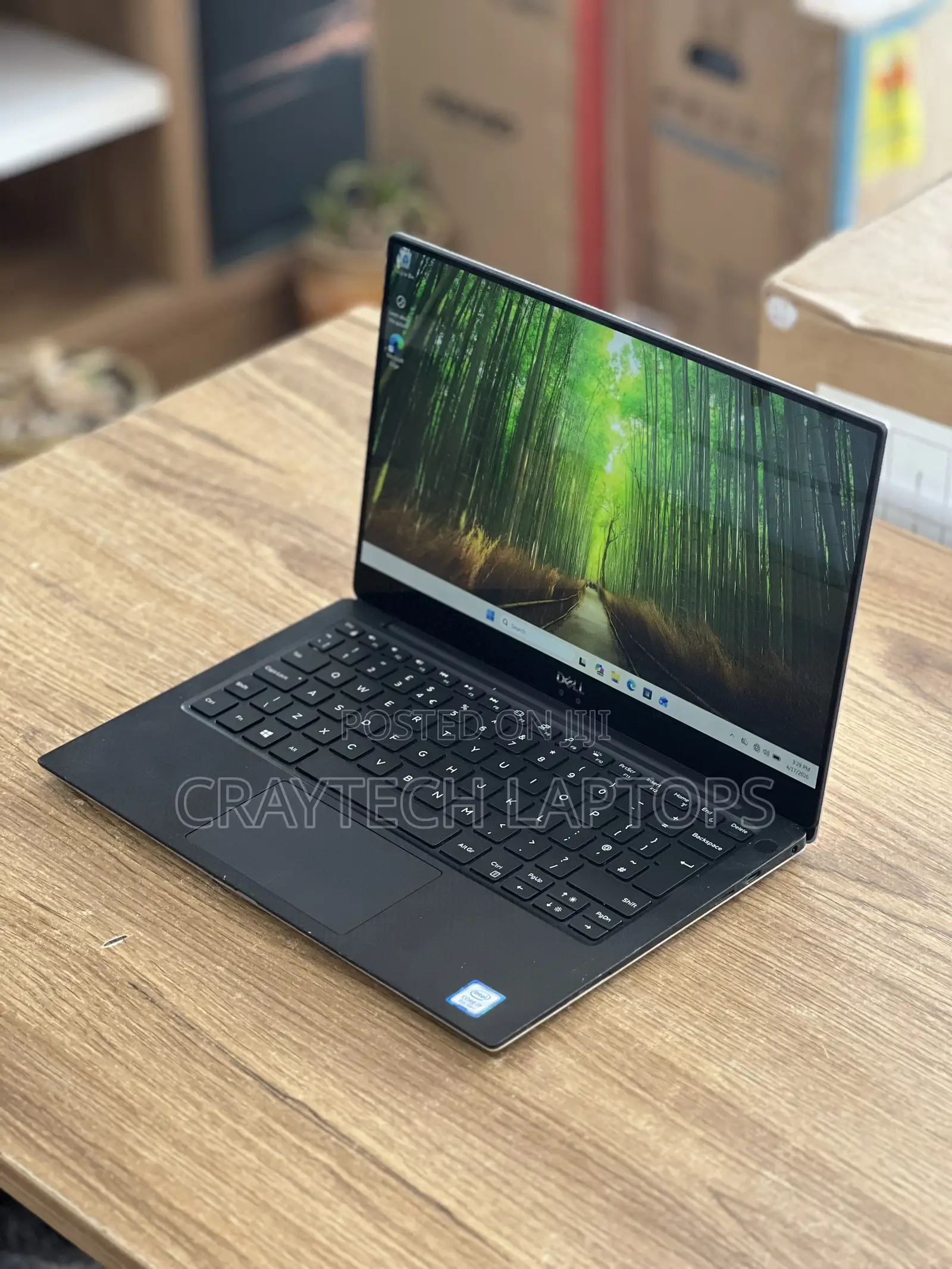 New Laptop Dell XPS 13 8GB Intel Core i7 SSD 256GB