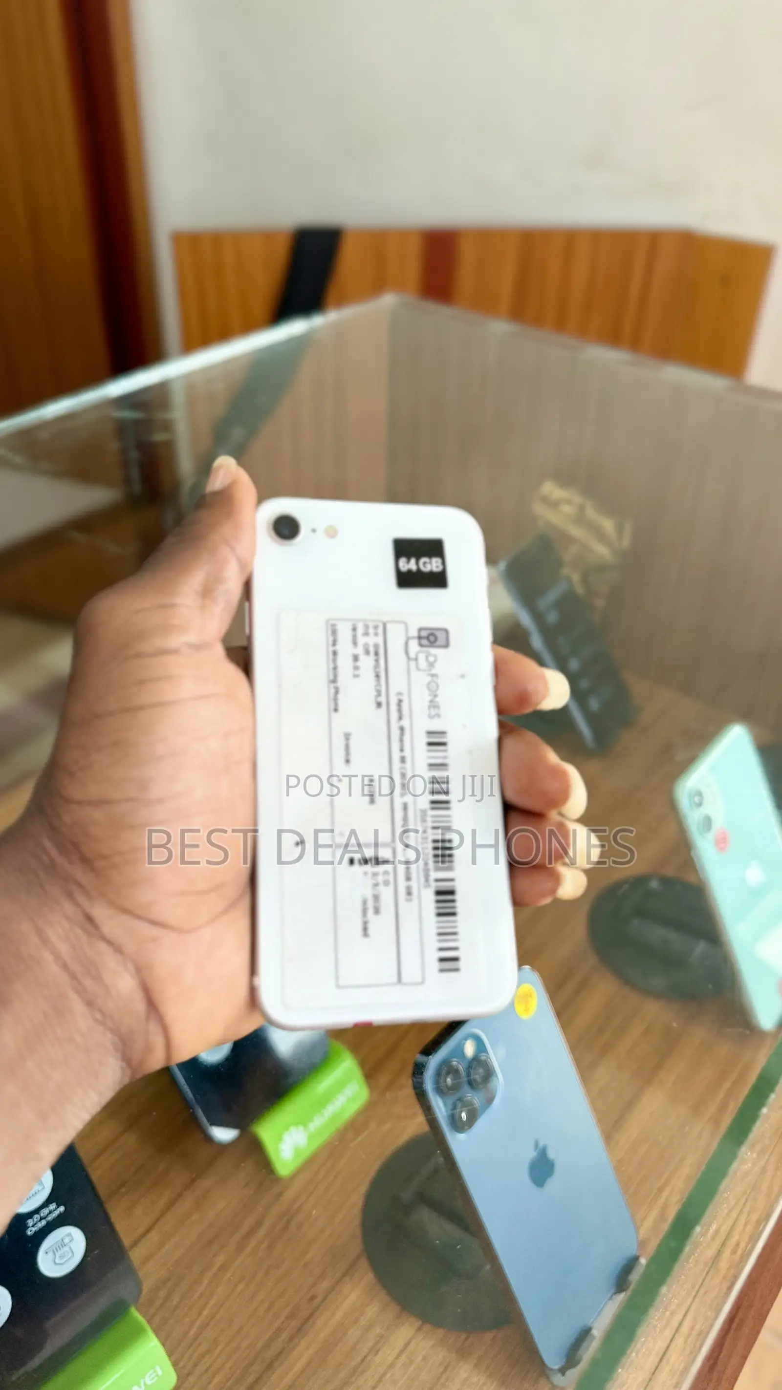 Apple iPhone SE (2020) 64 GB Gray