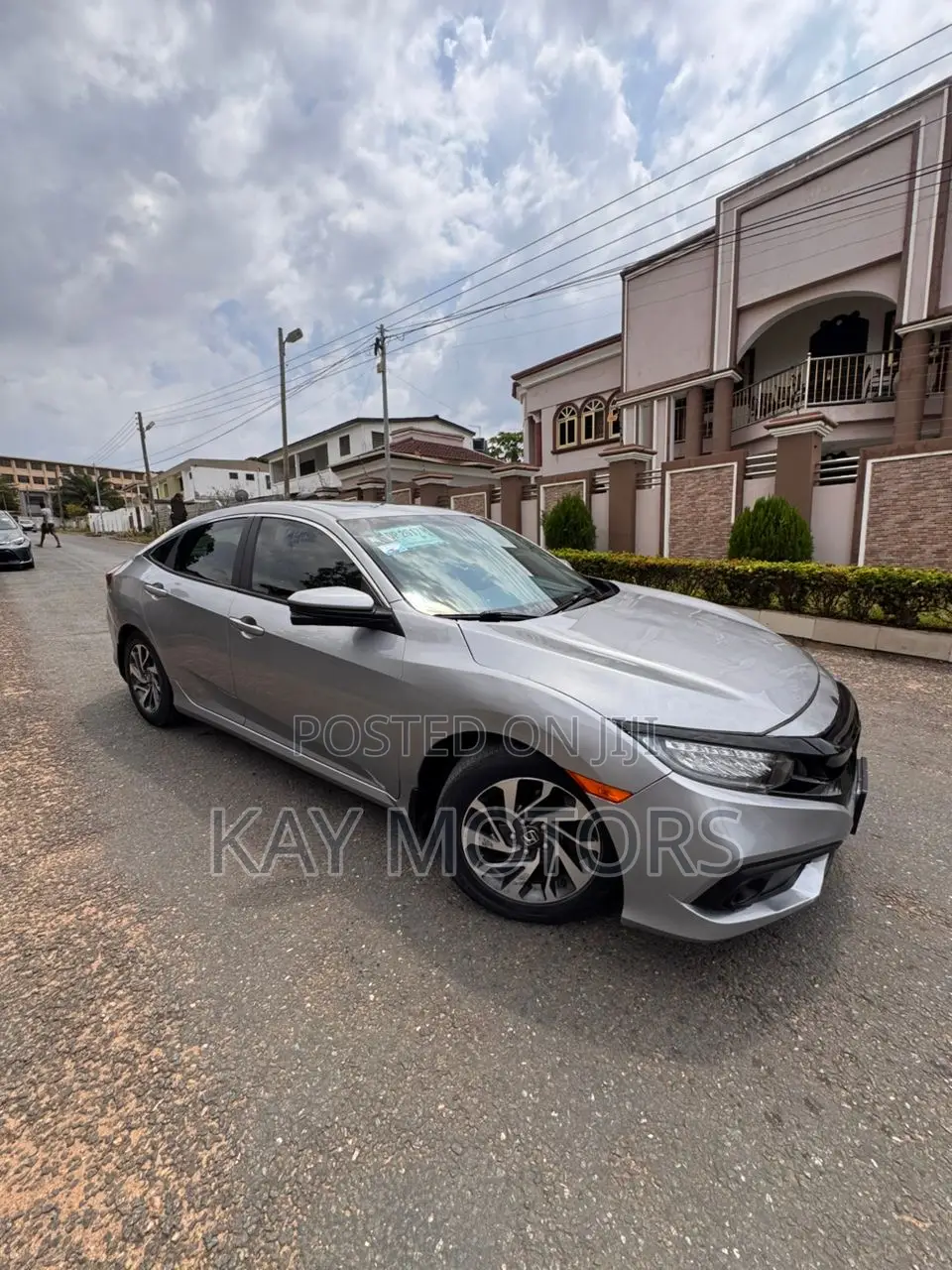 Honda Civic LX 4dr Sedan (2.0L 4cyl) 2017 Gray