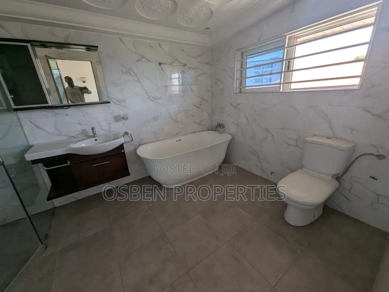 3bdrm House in Osben Properties, Spintex for rent