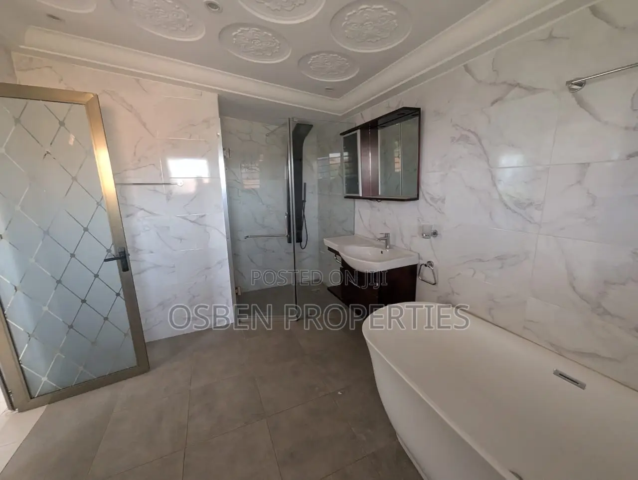 3bdrm House in Osben Properties, Spintex for rent