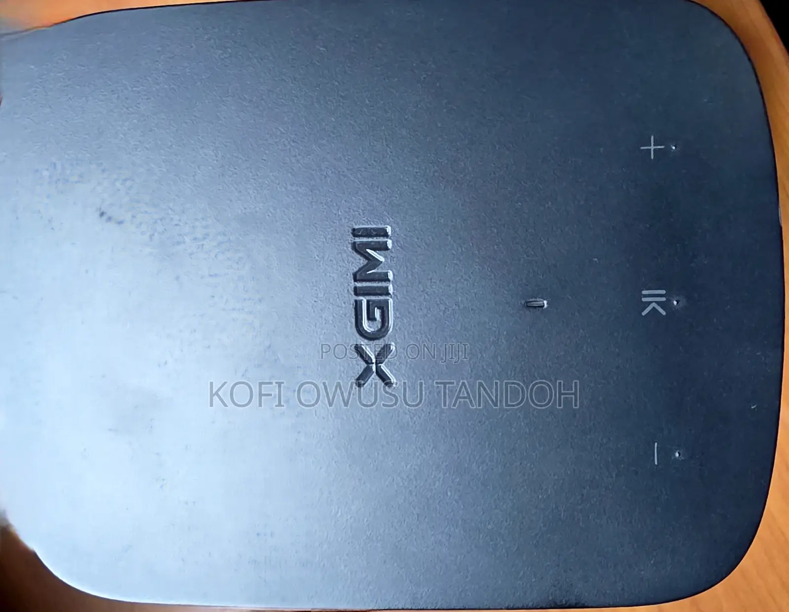 Xgimi Halo Projector + Abis 120" Electric Motorised Projector Screen
