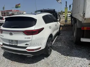Kia Sportage SX 4dr SUV (2.0L 4cyl Turbo 6A) 2017 White