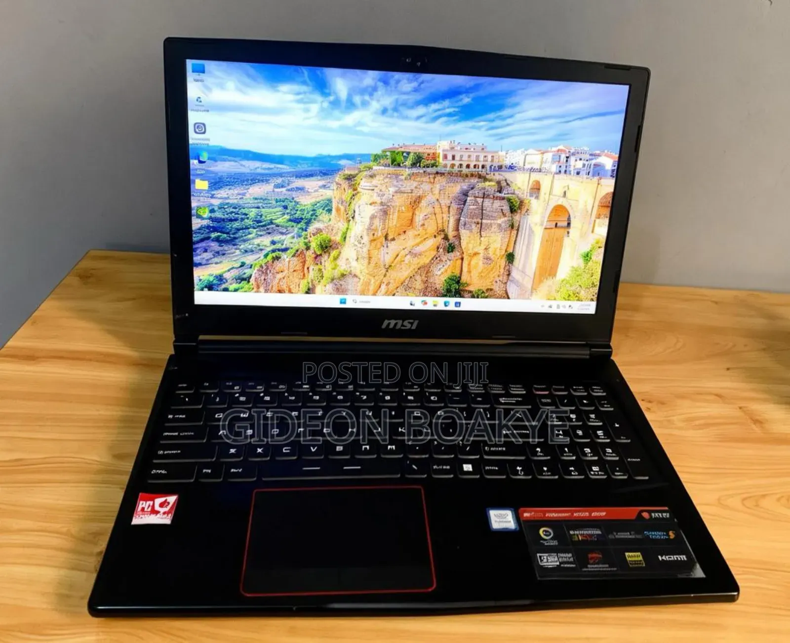 Laptop MSI GE63 Raider RGB 8RF 16GB Intel Core i7 SSD 512GB