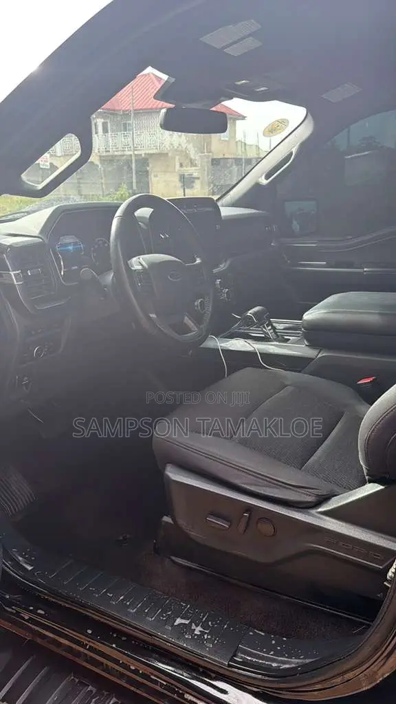Ford F-150 XLT 2023 Black
