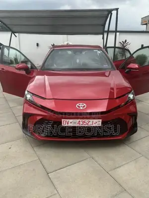 Toyota Camry SE 2025 Burgundy