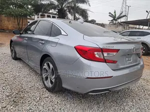 Honda Accord Sport 2018 Silver