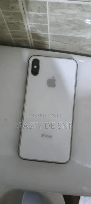 Apple iPhone X 256 GB White