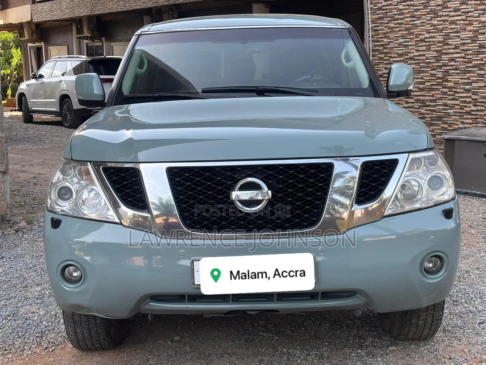 Nissan Patrol 5.6 2011 Gray