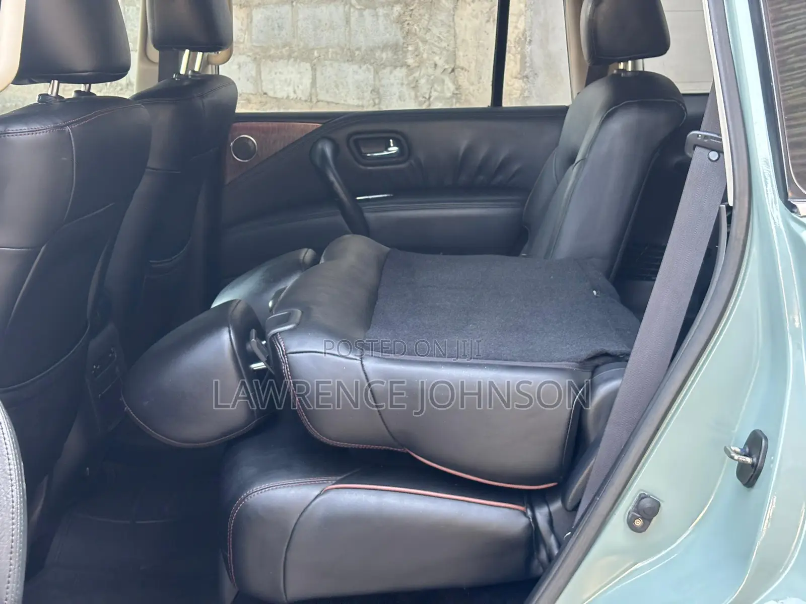 Nissan Patrol 5.6 2011 Gray