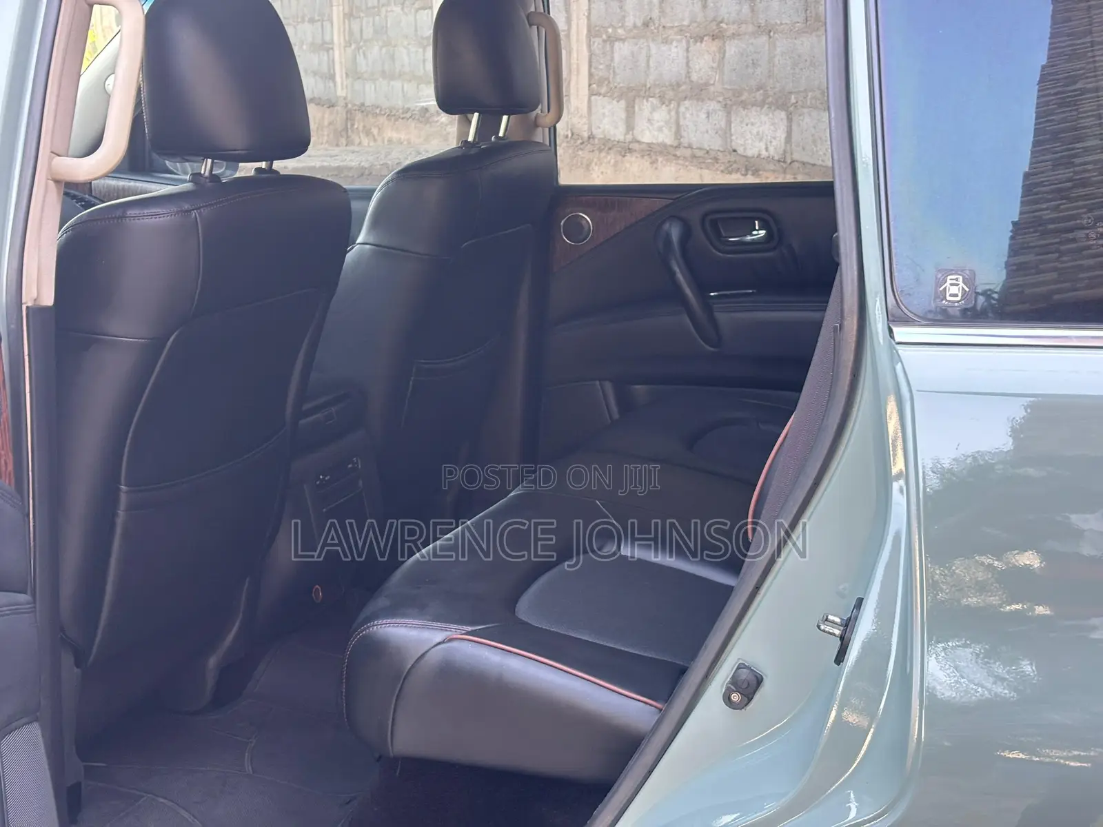 Nissan Patrol 5.6 2011 Gray