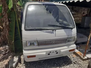 Daihatsu Lobo 2004